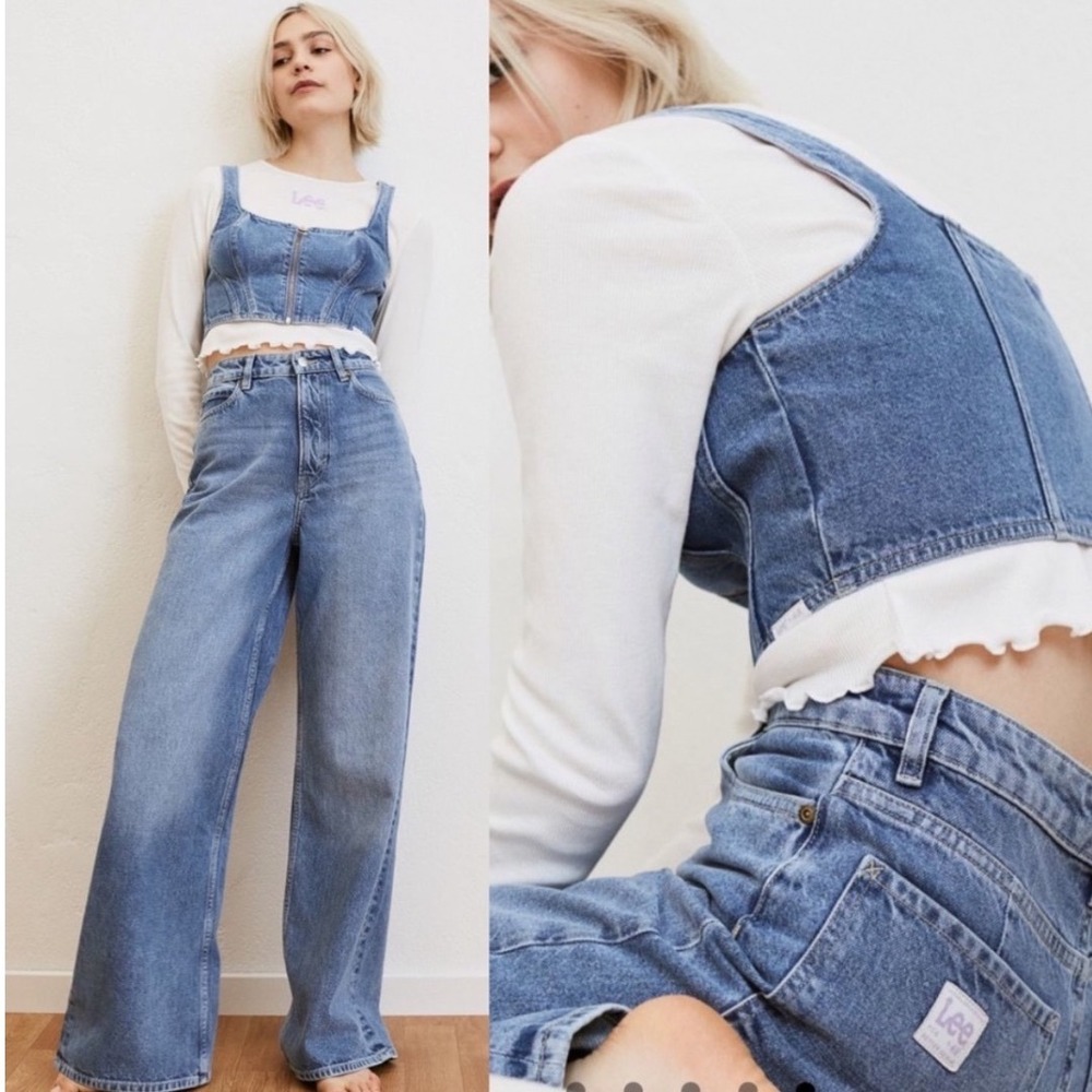 Lee x H&M 90s Wide Leg Ultra High Waisted Medium Wash‎ Denim Jeans US 4 NEW